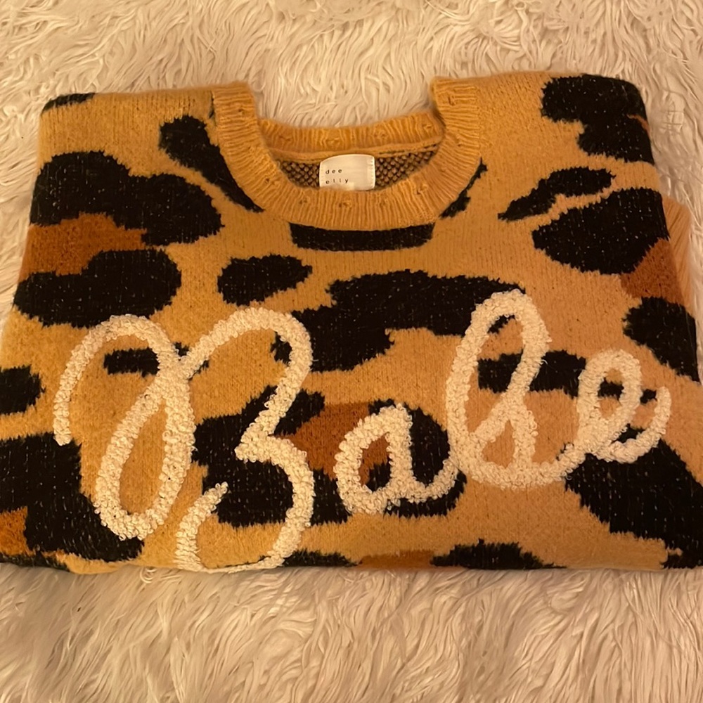 The SOFTEST sweater!!